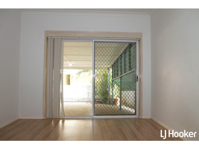 26 Landsborough Avenue, Scarborough QLD 4020