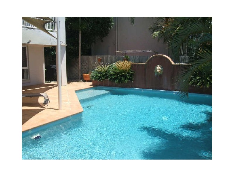30 Enterprise Court, Scarborough QLD 4020