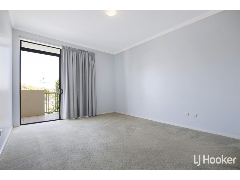 9/32 Rock Street, Scarborough QLD 4020