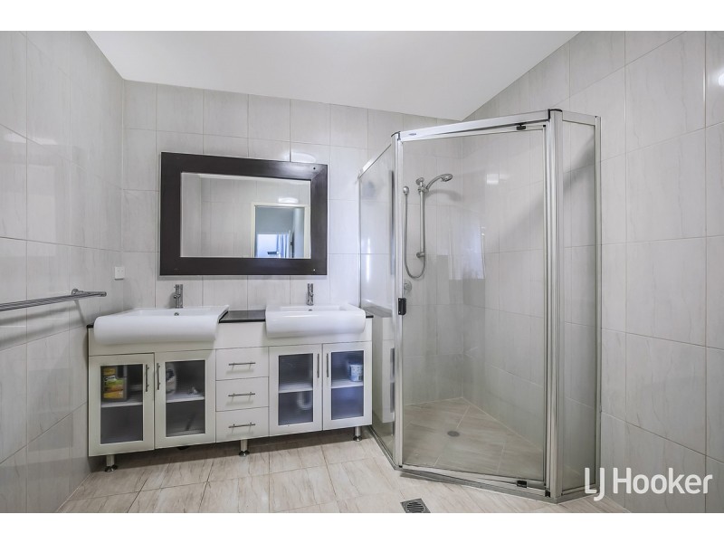 9/32 Rock Street, Scarborough QLD 4020