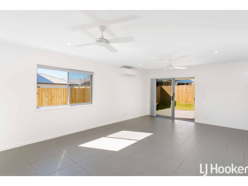 22 Morna Street, Newport QLD 4020