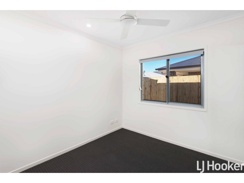 22 Morna Street, Newport QLD 4020