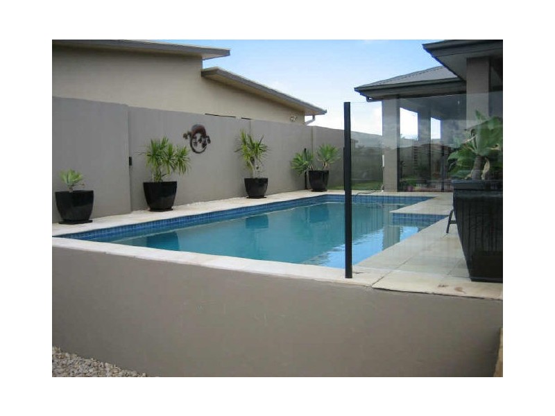 38 Mariner Court, Scarborough QLD 4020
