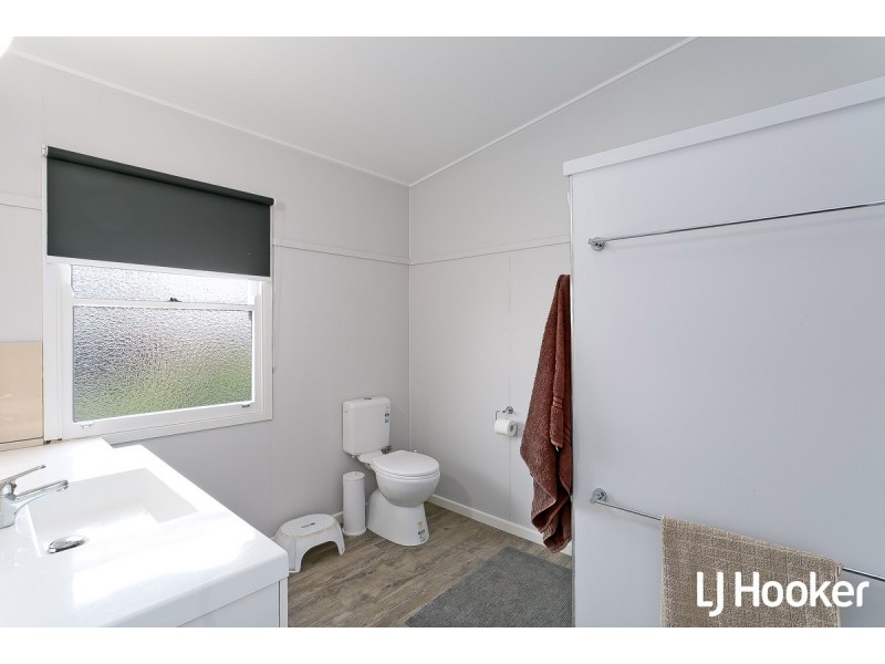 81 Captain Cook Parade, Deception Bay QLD 4508