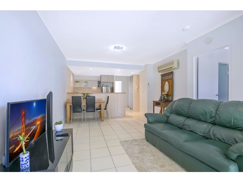 15/82-86 Mein Street, Scarborough QLD 4020