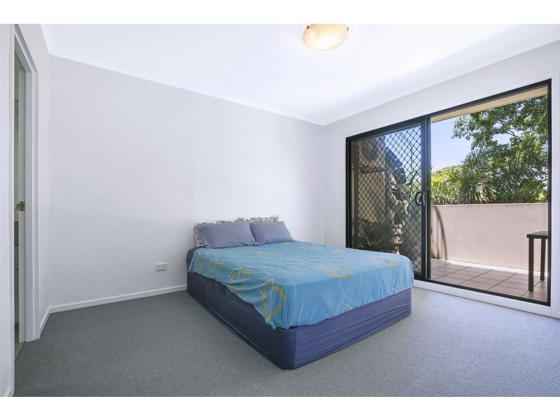 15/82-86 Mein Street, Scarborough QLD 4020