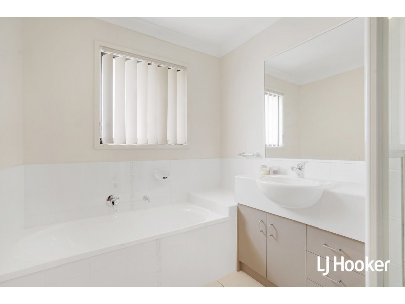 7/67 Glass House Circuit, Kallangur QLD 4503