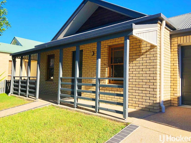 32 Cottonwood Circuit, North Lakes QLD 4509