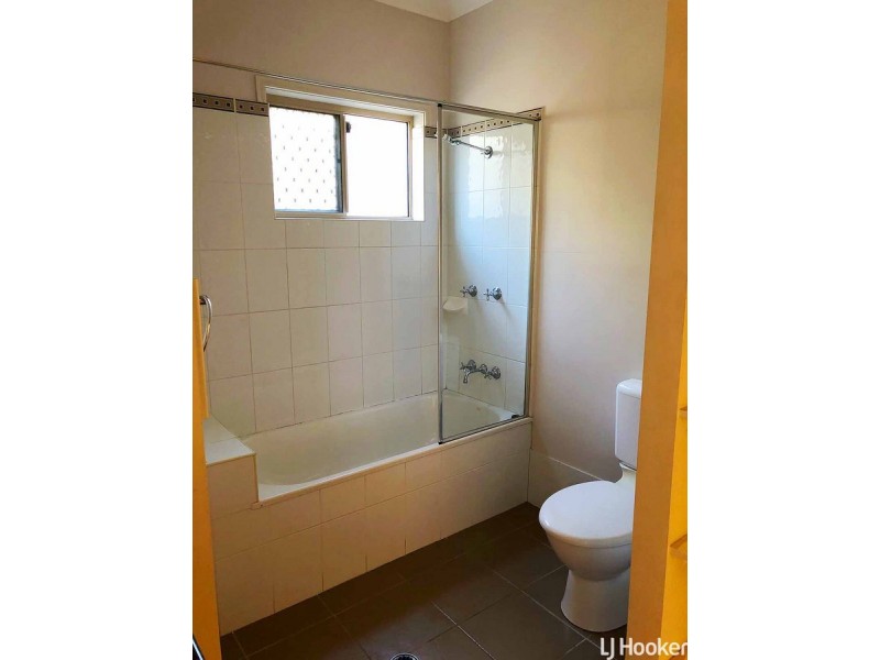 32 Cottonwood Circuit, North Lakes QLD 4509