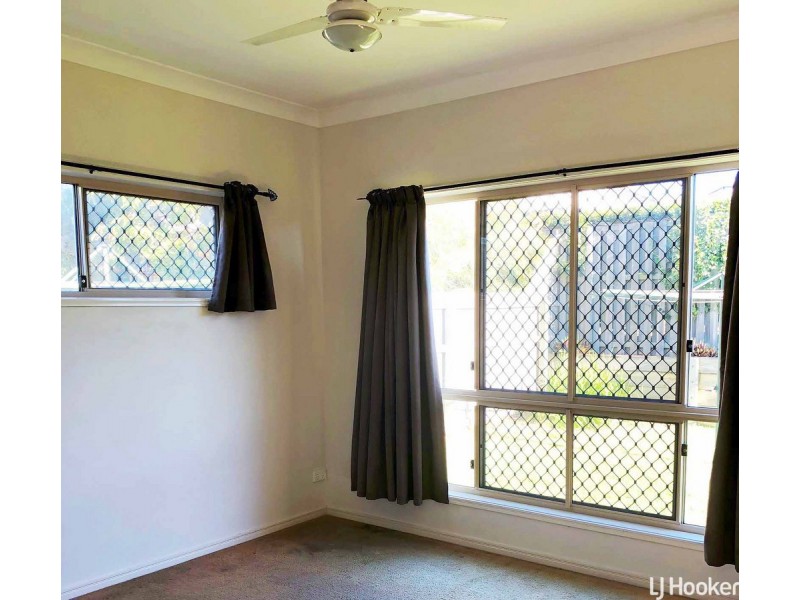 32 Cottonwood Circuit, North Lakes QLD 4509