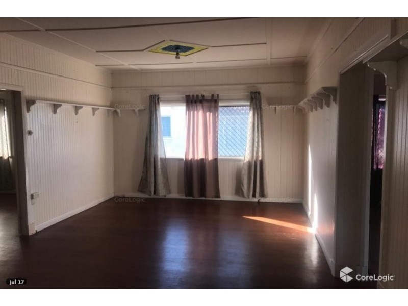 135 Landsborough Avenue, Scarborough QLD 4020