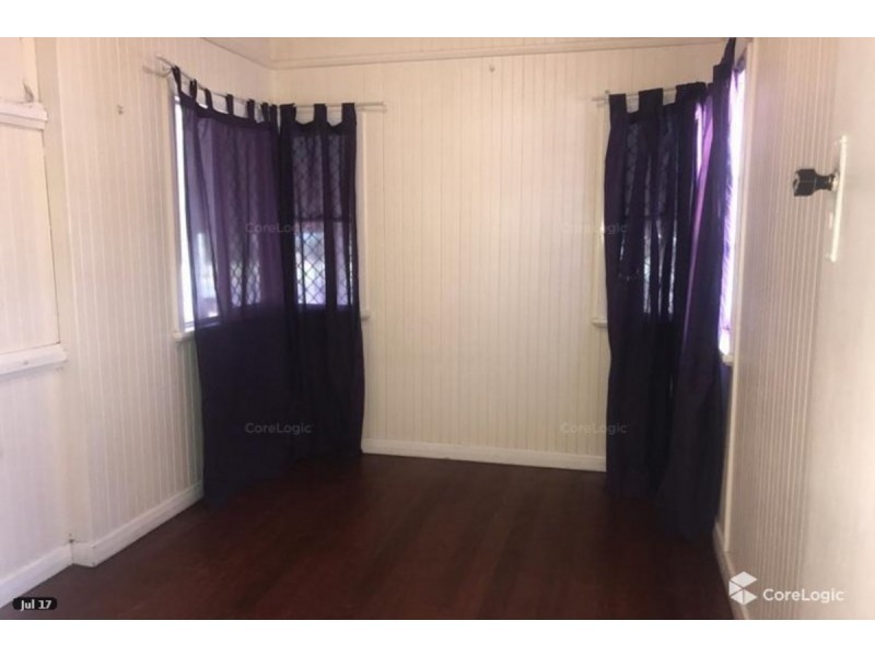 135 Landsborough Avenue, Scarborough QLD 4020
