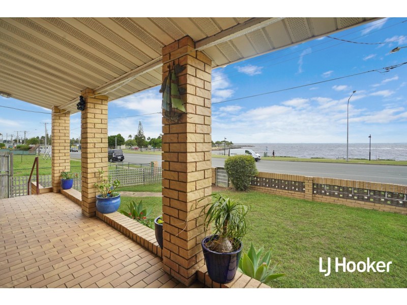 90 Hornibrook Esplanade, Clontarf QLD 4019