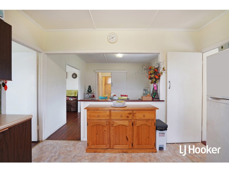 90 Hornibrook Esplanade, Clontarf QLD 4019