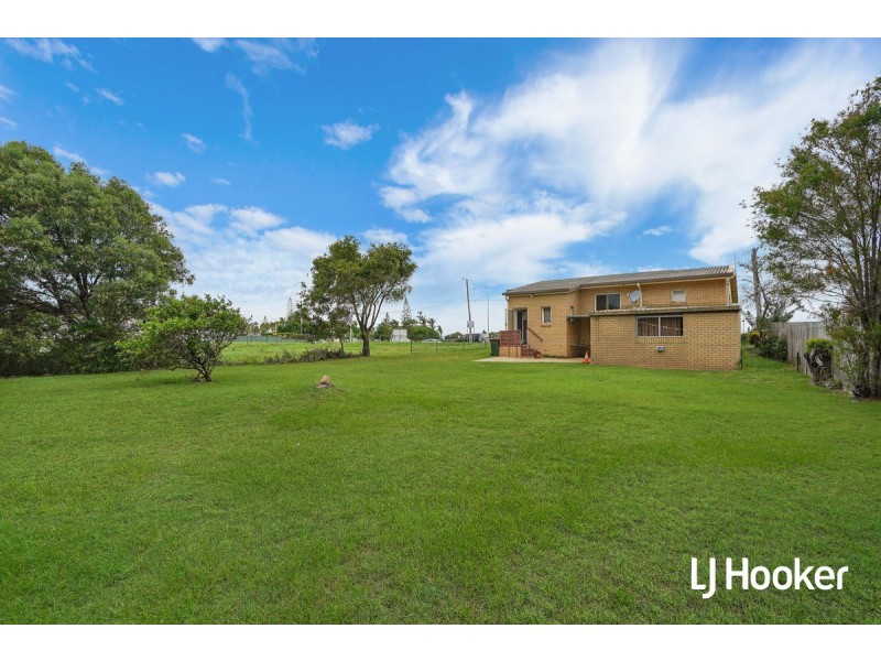 90 Hornibrook Esplanade, Clontarf QLD 4019