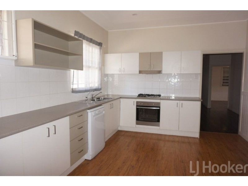 158 Elizabeth Avenue, Clontarf QLD 4019