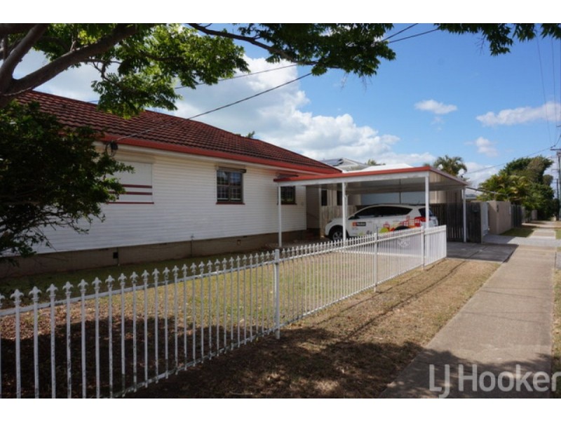 158 Elizabeth Avenue, Clontarf QLD 4019