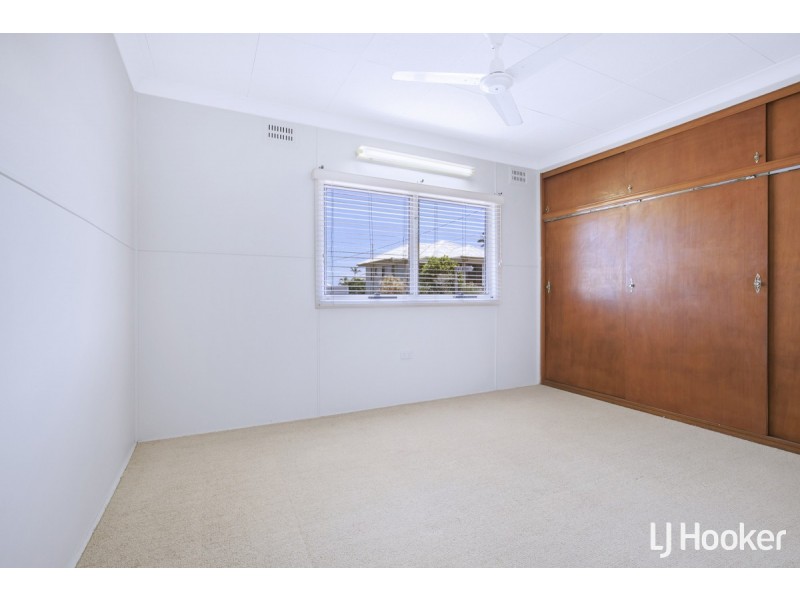 26 Langdon Avenue, Margate QLD 4019