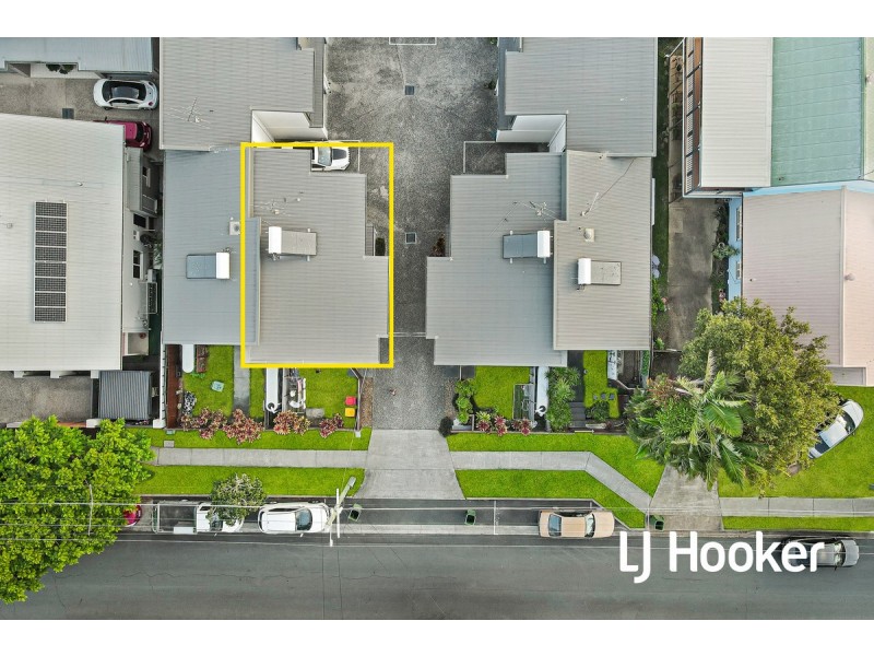 1/19-21 Shields Street, Redcliffe QLD 4020