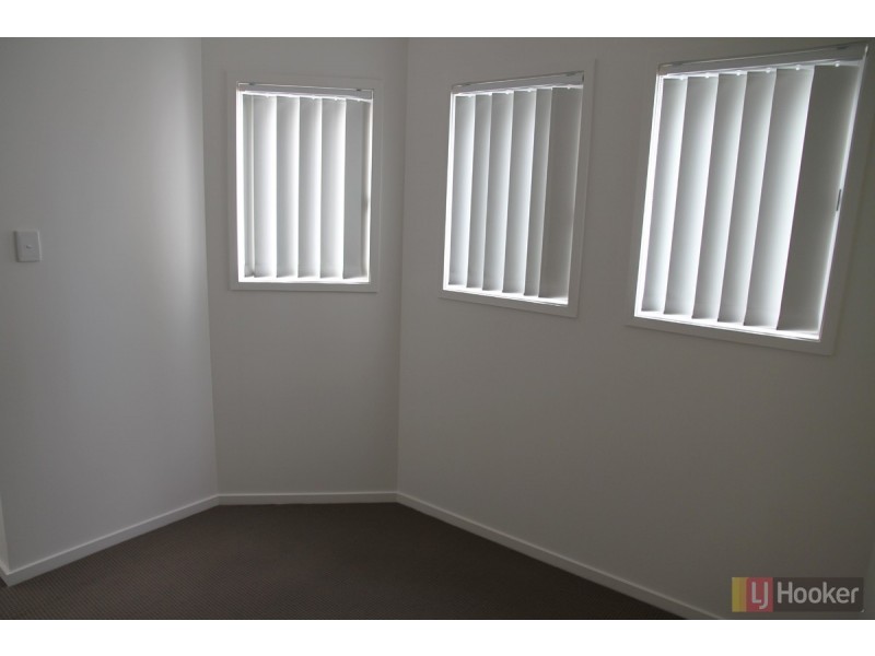 1/27 Tilley Street, Redcliffe QLD 4020