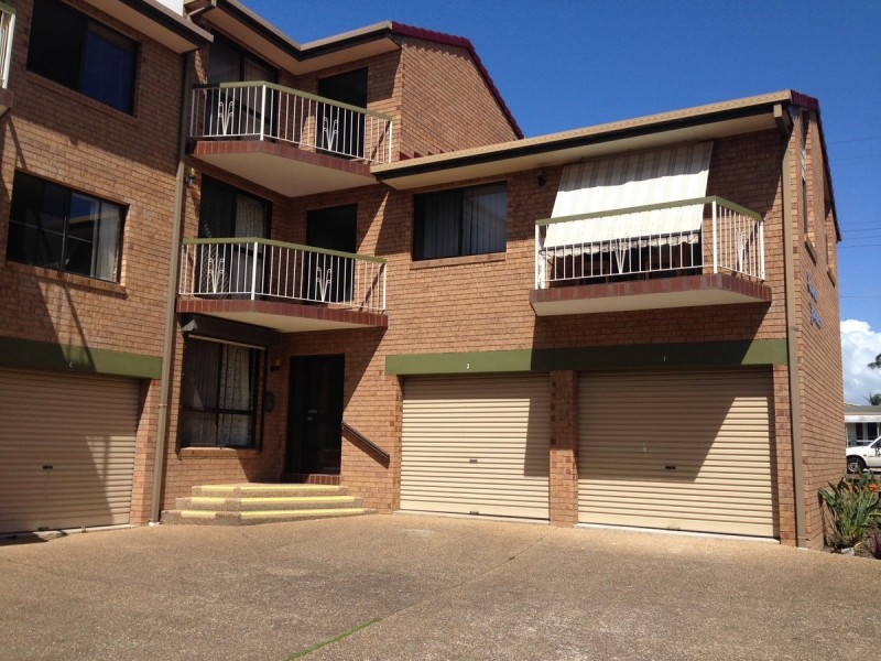 1/37 Grant Street, Redcliffe QLD 4020