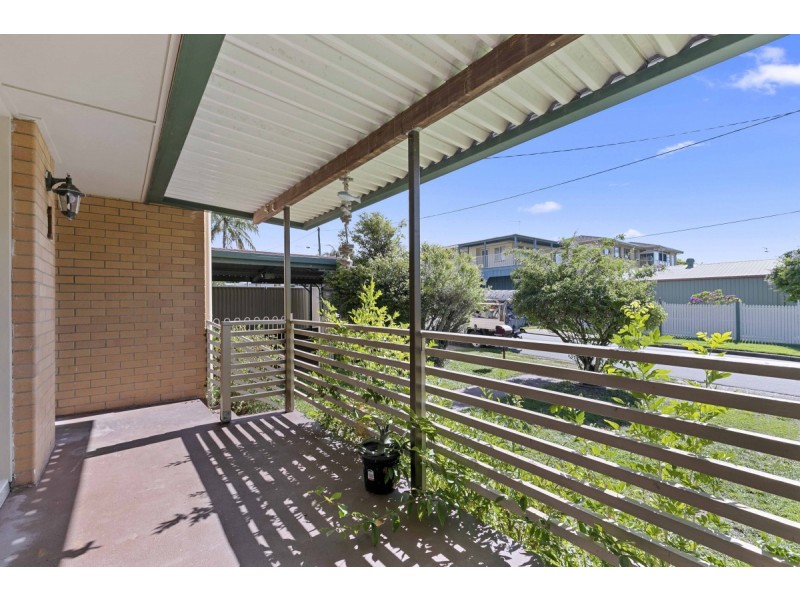 1 Langdon Avenue, Margate QLD 4019