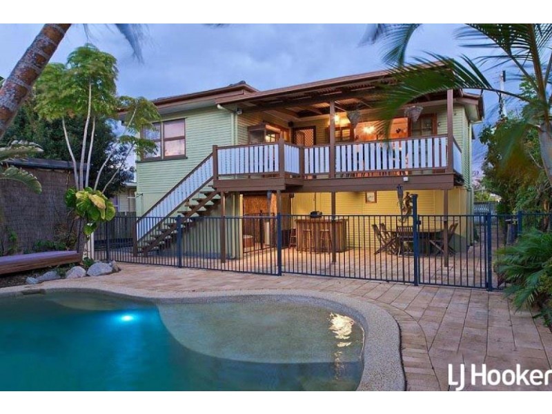 8 Garsden Street, Redcliffe QLD 4020