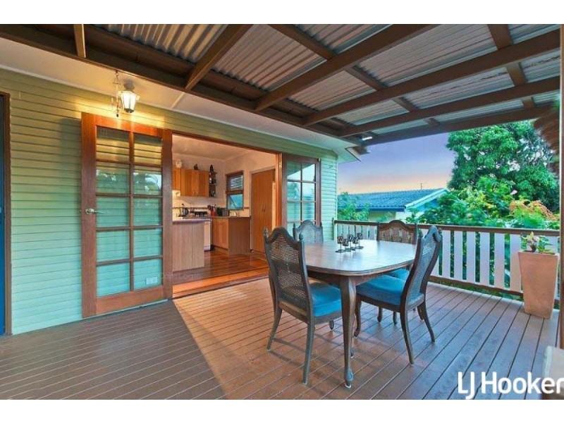 8 Garsden Street, Redcliffe QLD 4020