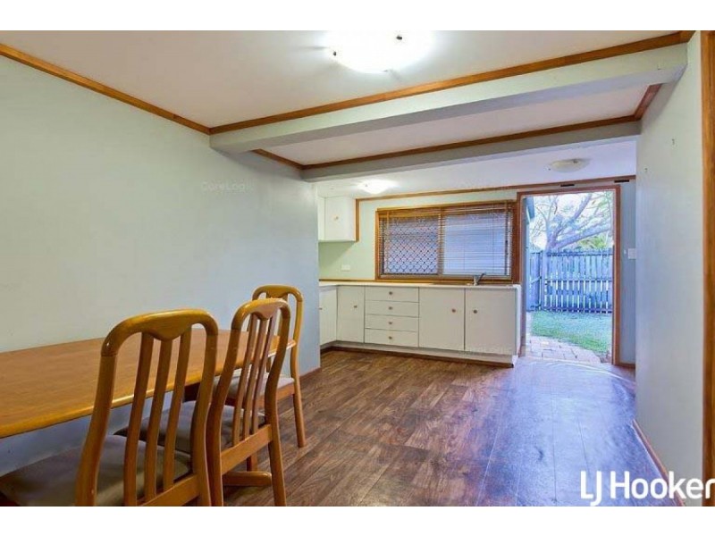 8 Garsden Street, Redcliffe QLD 4020