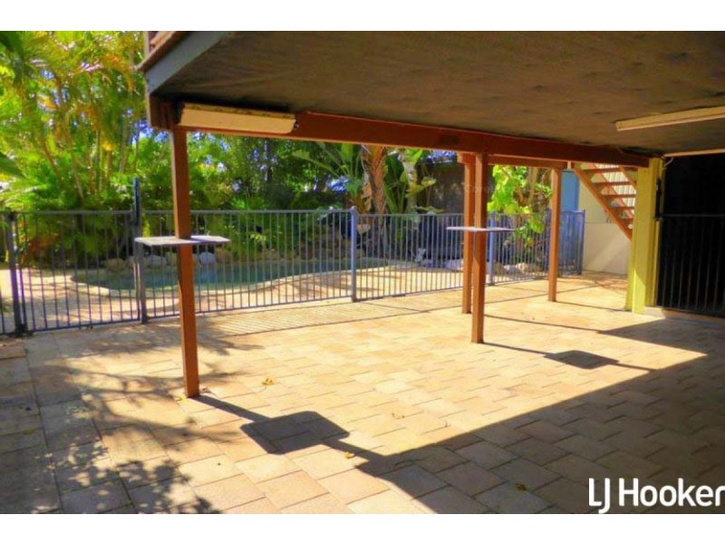 8 Garsden Street, Redcliffe QLD 4020