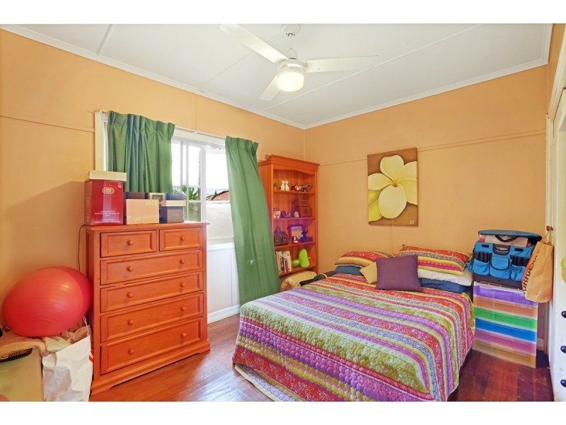 24 Lane Street, Clontarf QLD 4019