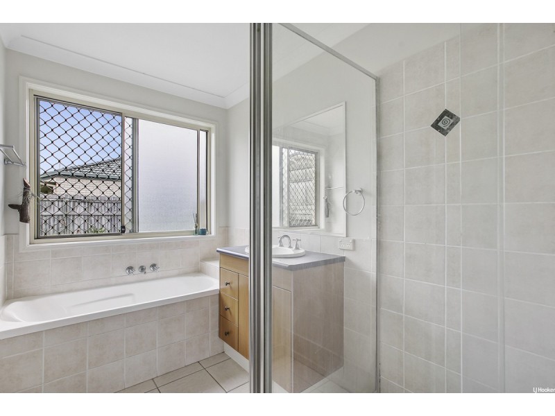 10 Zoe Place, Deception Bay QLD 4508