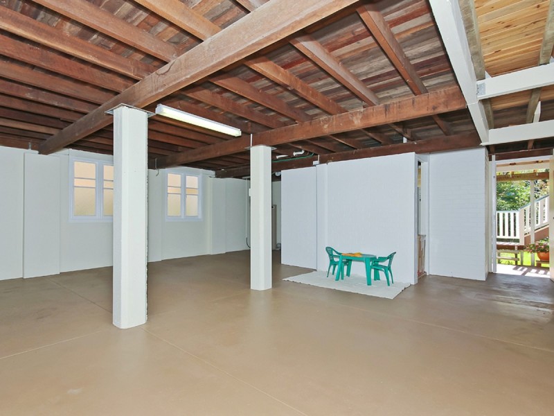 16 MacDonnell Road, Margate QLD 4019