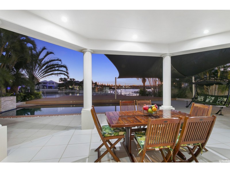 19 Defender Court, Newport QLD 4020