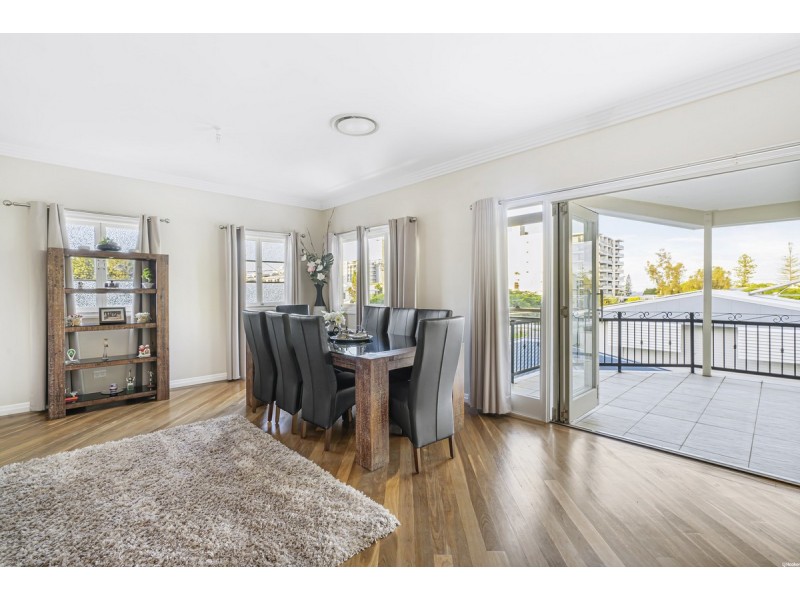 15 Bunton Street, Scarborough QLD 4020