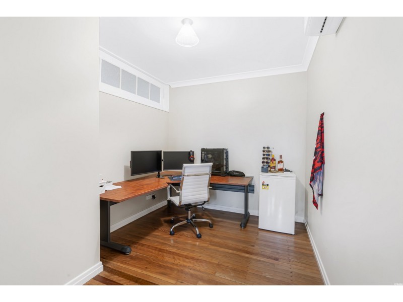 15 Bunton Street, Scarborough QLD 4020