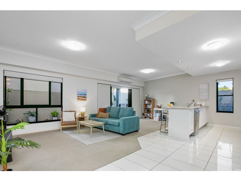 1/448 Oxley Avenue, Redcliffe QLD 4020