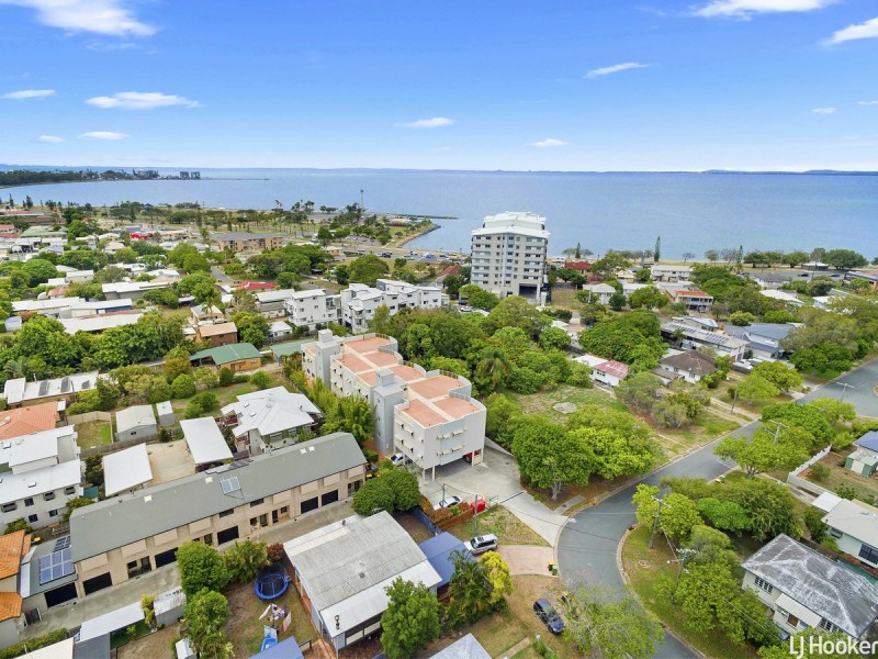 14,16,18 Robert Street, Clontarf QLD 4019