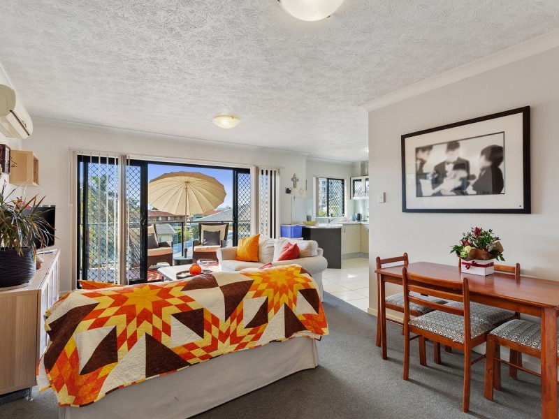 2/69 John Street, Redcliffe QLD 4020