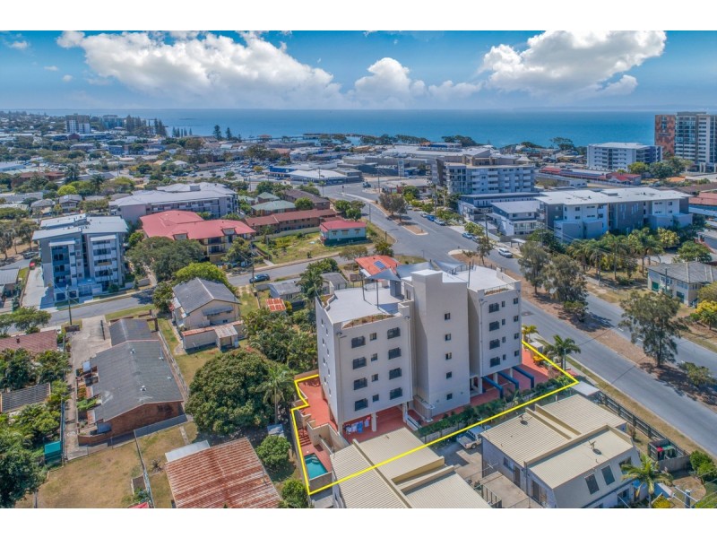 2/69 John Street, Redcliffe QLD 4020