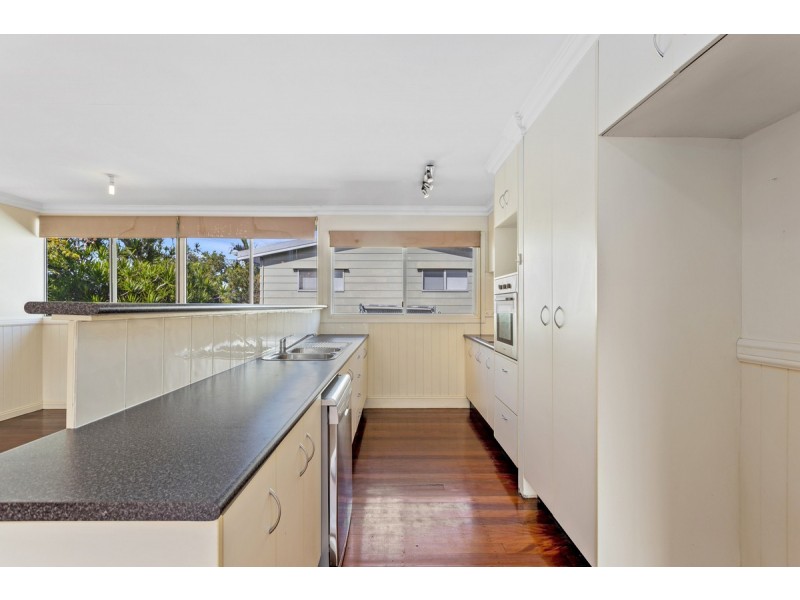 19 Maine Road, Clontarf QLD 4019