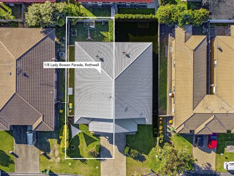 1/8 Lady Bowen Parade, Rothwell QLD 4022