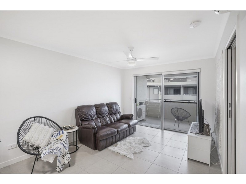 323/27 Webster Road, Deception Bay QLD 4508