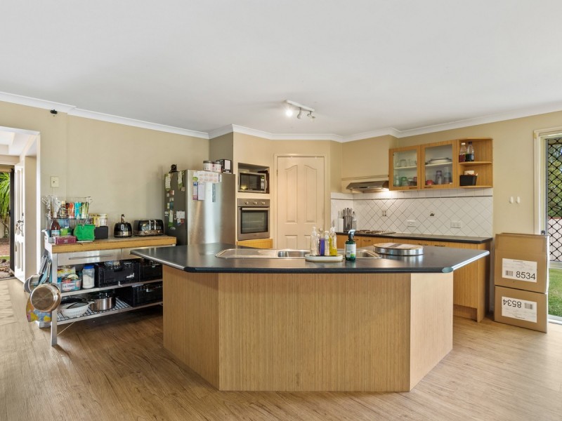 22 Breakwater Court, Deception Bay QLD 4508