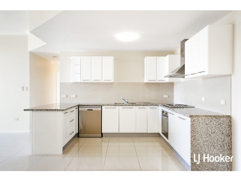 10/32 Rock Street, Scarborough QLD 4020