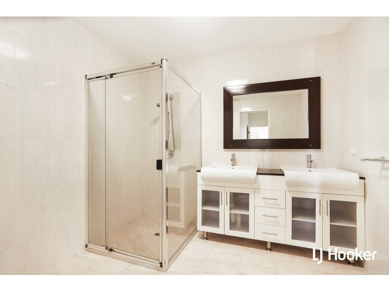 10/32 Rock Street, Scarborough QLD 4020