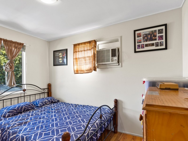 130 Klinger Road, Redcliffe QLD 4020