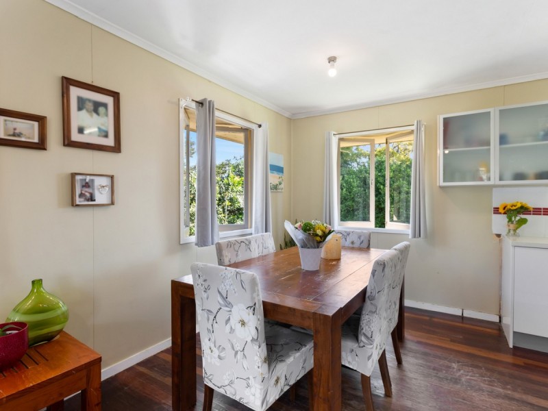 25 Pownall Crescent, Margate QLD 4019