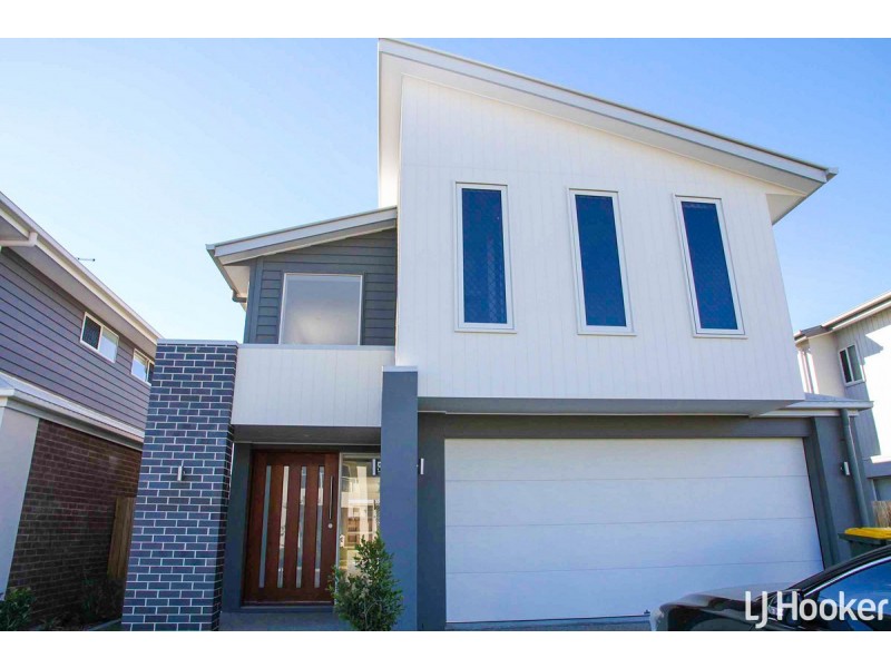 14 Apollo Street, Newport QLD 4020