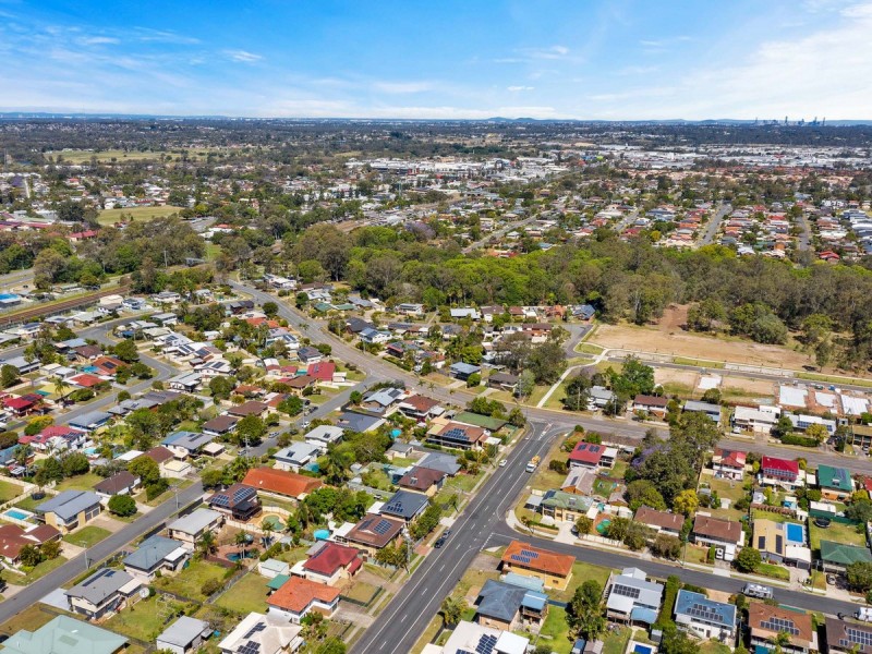 111 Leone Street, Bray Park QLD 4500